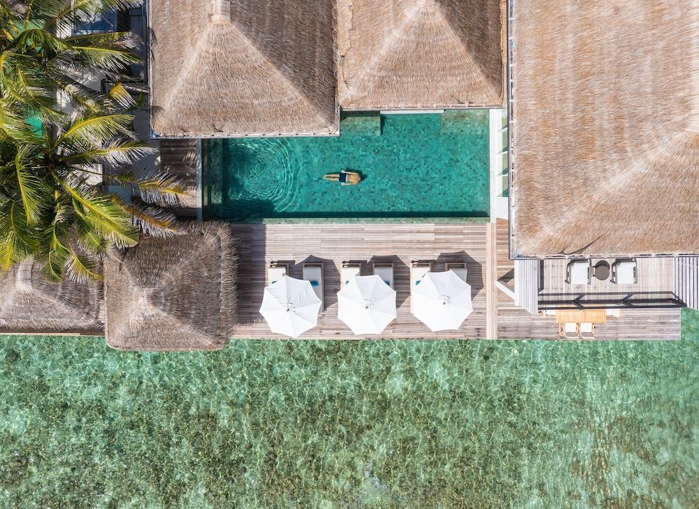 Two Bedroom Beach Pool Residence