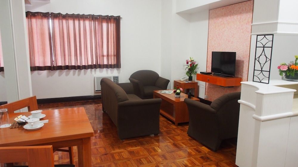 BSA Suites Makati Executive Room, 1 Bedroom 4