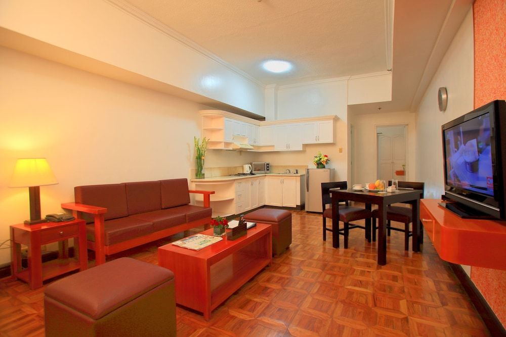 BSA Suites Makati Executive Room, 1 Bedroom 3