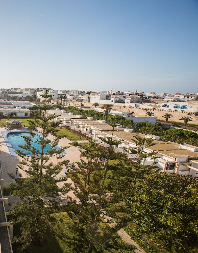 Hotel Des Iles Triple Room 6