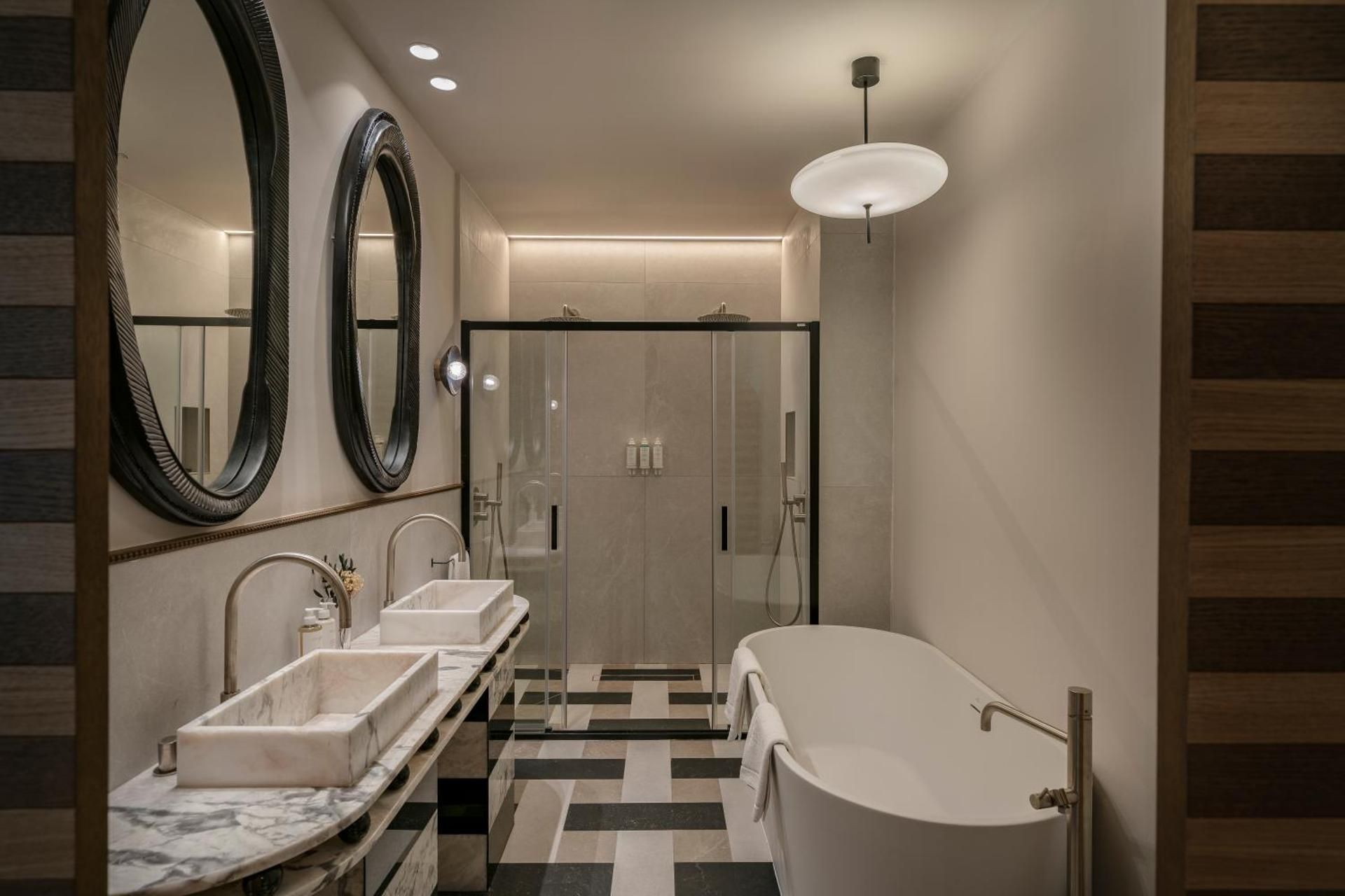 undefined Hotel Vincci Soho 5