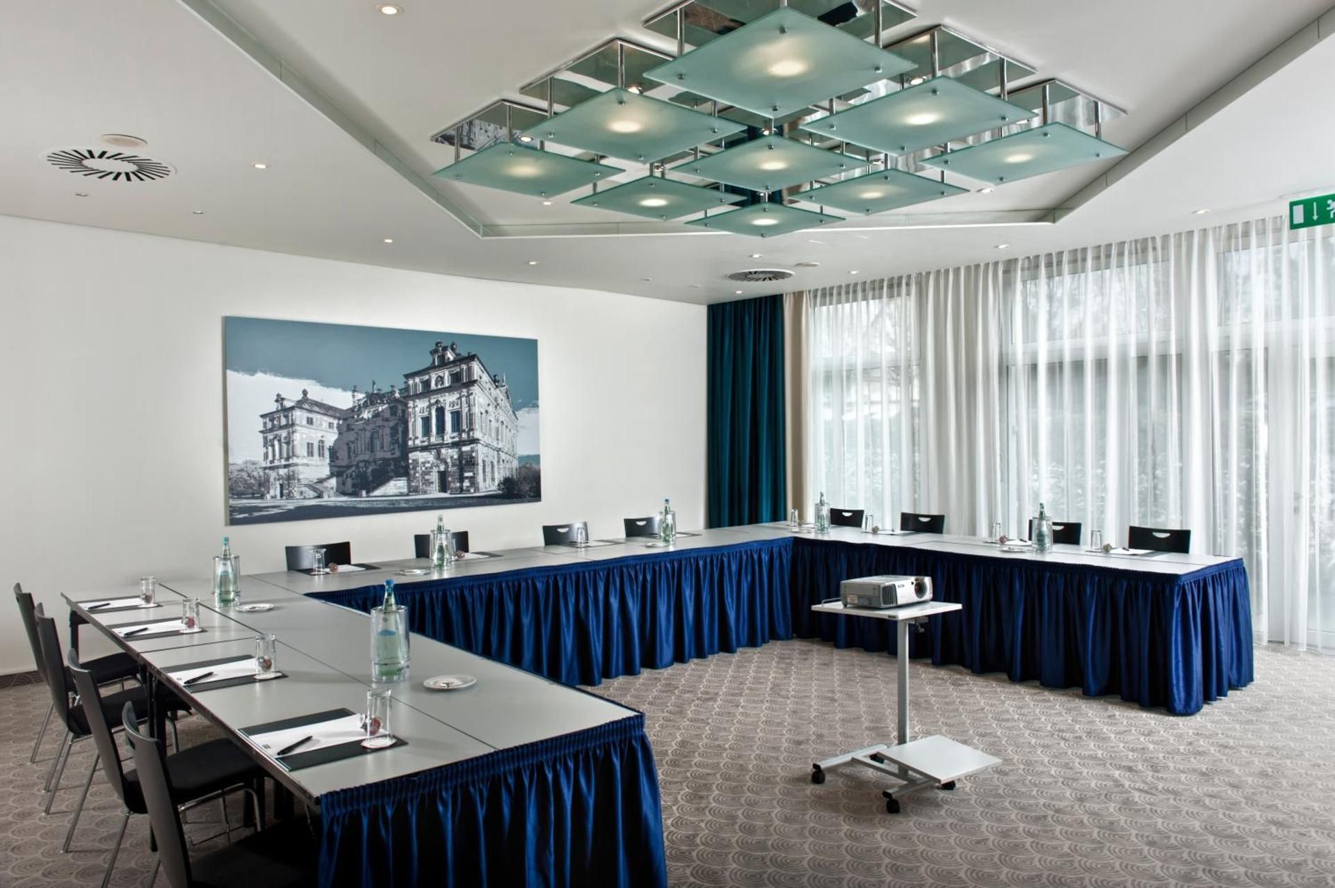 meeting room / ballrooms