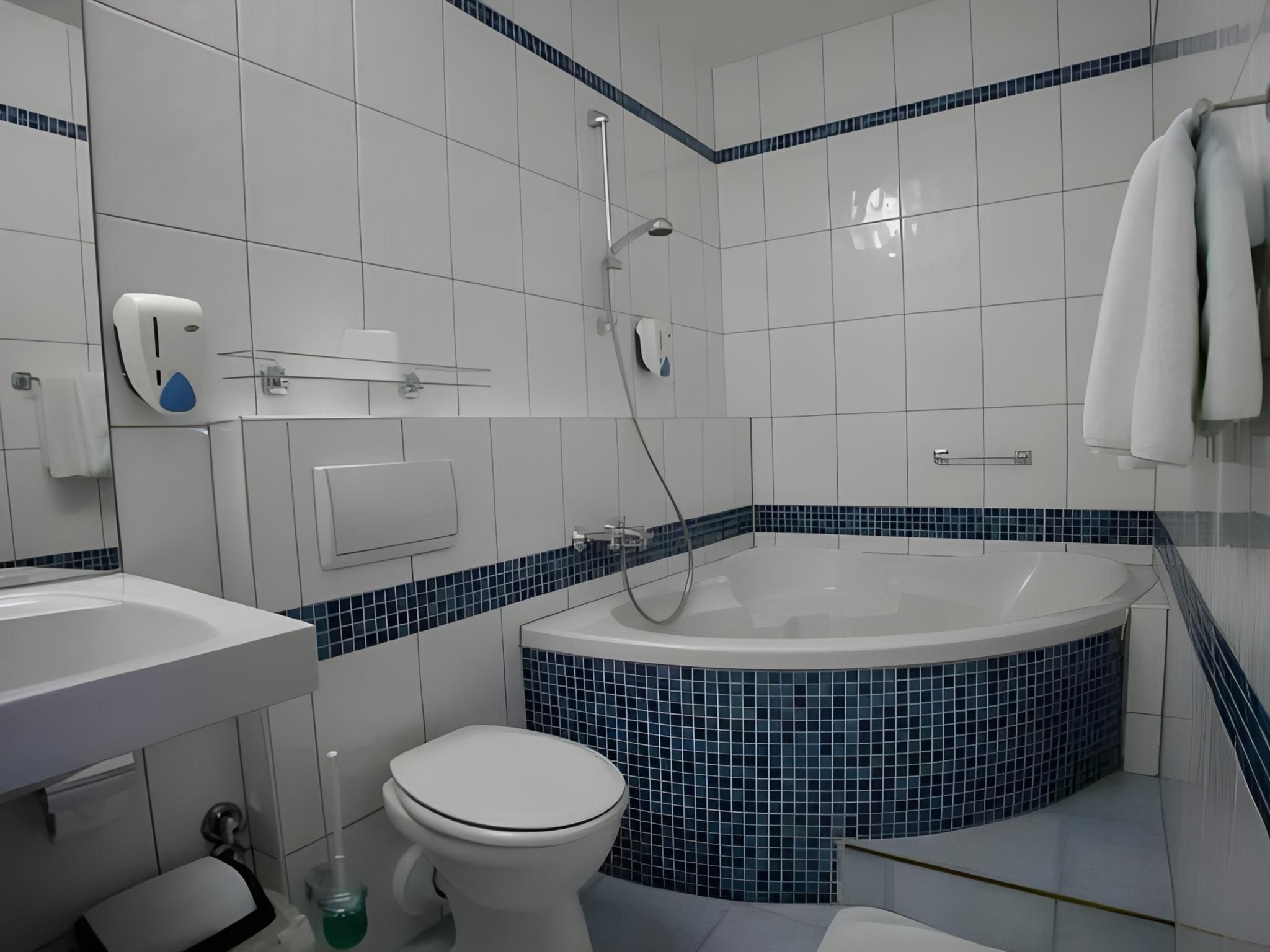 undefined Hotel Luna  Budapest 6