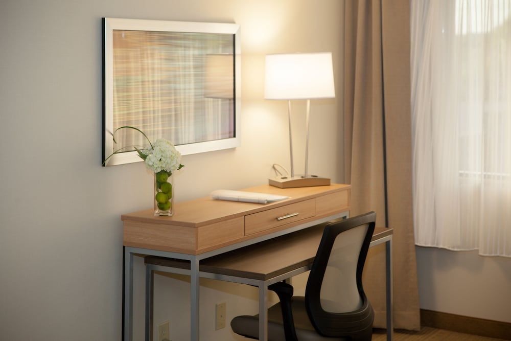 Standard Room, 1 King Bed, Accessible (Mobility Tub)