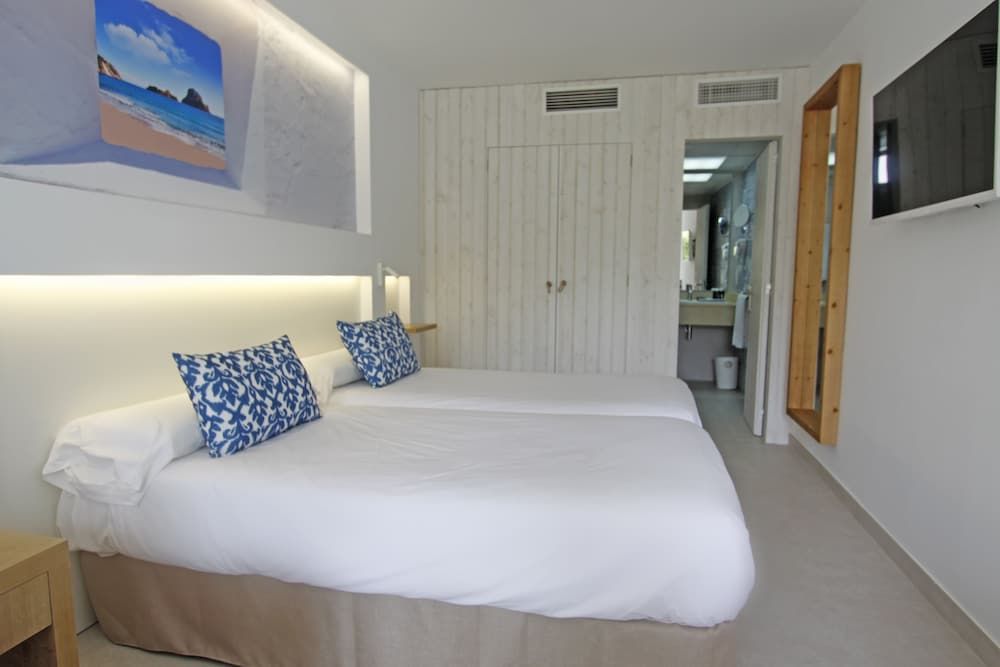 Double Room, Balcony, Sea View
