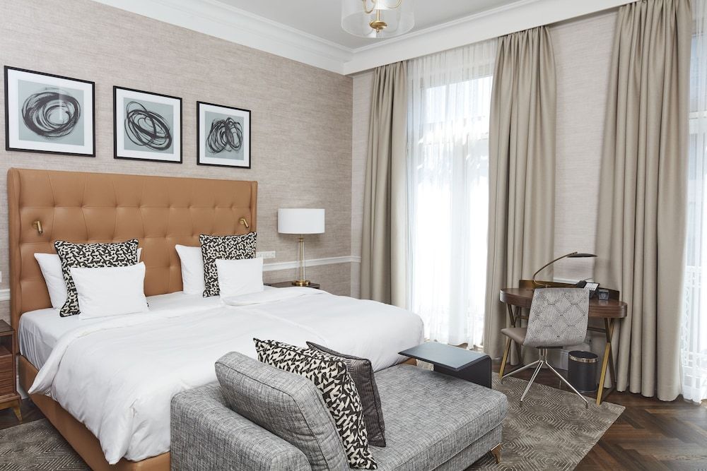 Steigenberger Icon Parkhotel Düsseldorf Deluxe Double Room