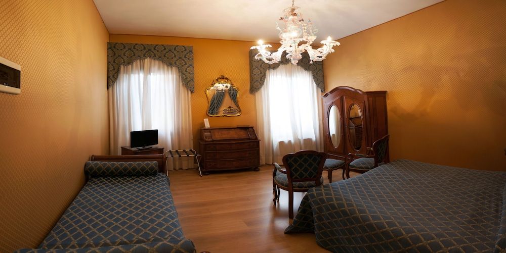 undefined Hotel Locanda Canal 3