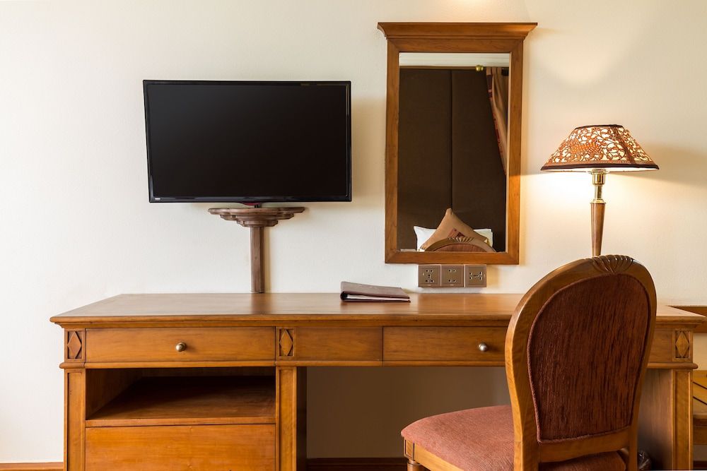 Angkor Century Resort & Spa Superior Double Room 11