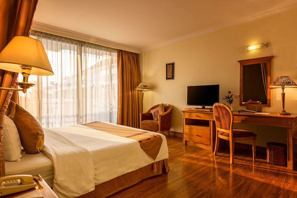 Angkor Century Resort & Spa Superior Double Room 7