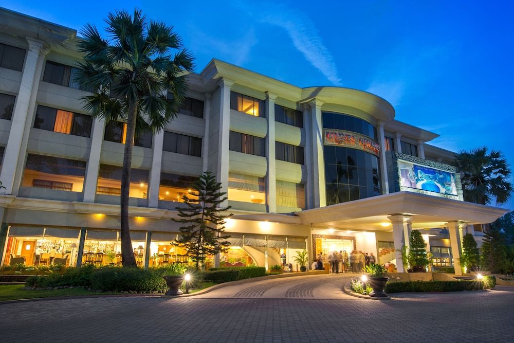 undefined Angkor Century Resort & Spa 4