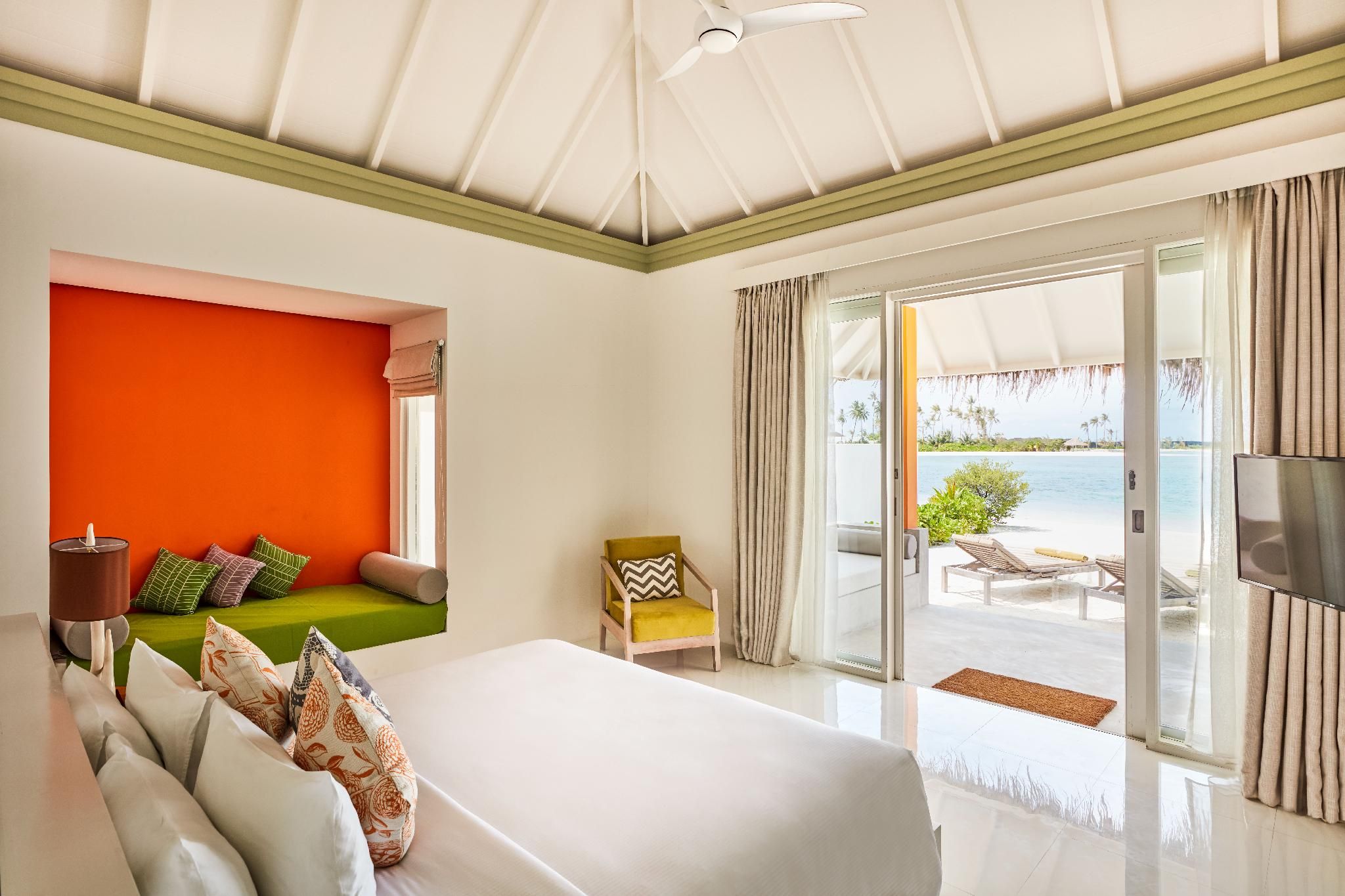 Grand Beach Villa