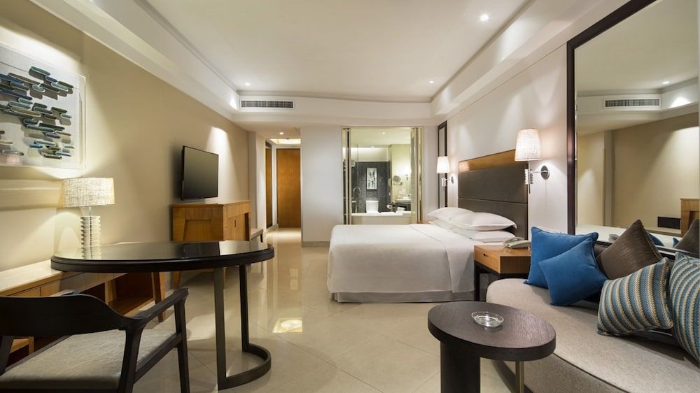 Superior Room, 1 King Bed, Ocean View
