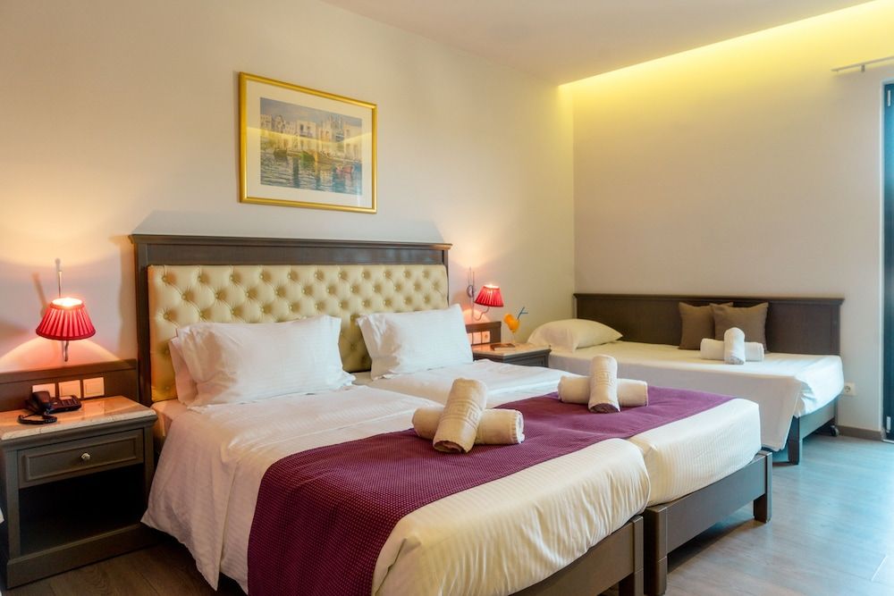 Castello City Hotel Family Room (Family) 3