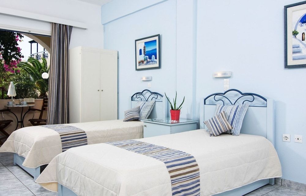 Paradise Resort Standard Room