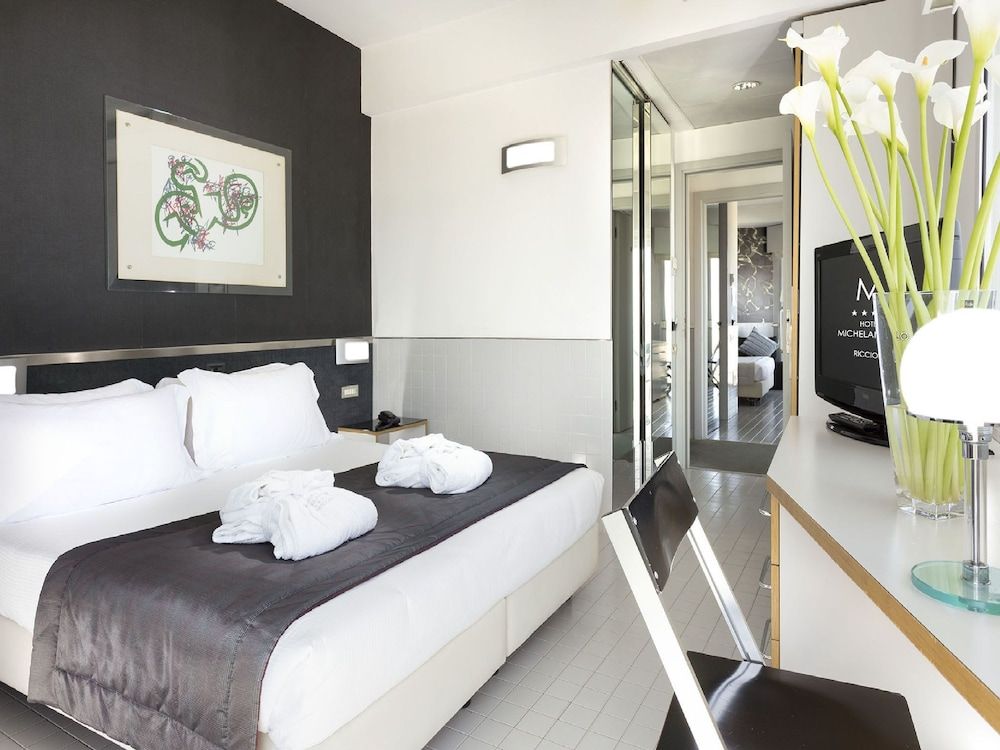 Hotel Michelangelo Standard Double Room Single Use, Balcony, Sea Facing 2