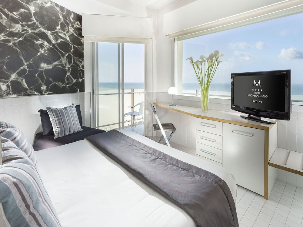 Hotel Michelangelo Standard Double Room Single Use, Balcony, Sea Facing 3