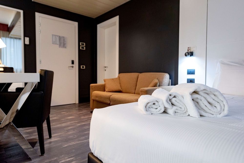 Best Western Hotel Quattrotorri Perugia Superior Room, Multiple Beds (Converts to 2 Twin Beds) 6