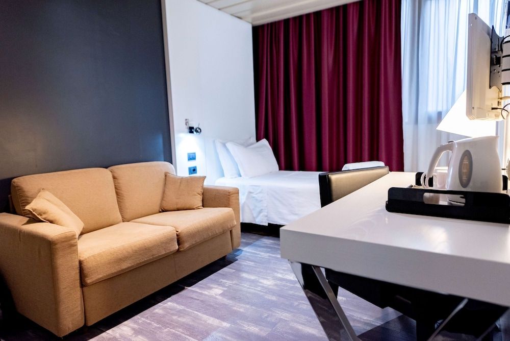 Best Western Hotel Quattrotorri Perugia Superior Room, Multiple Beds (Converts to 2 Twin Beds) 12