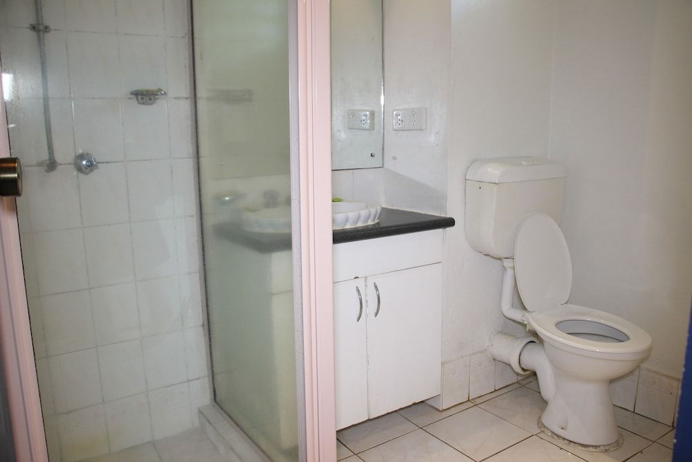 Capricorn International Hotel Family Room 8