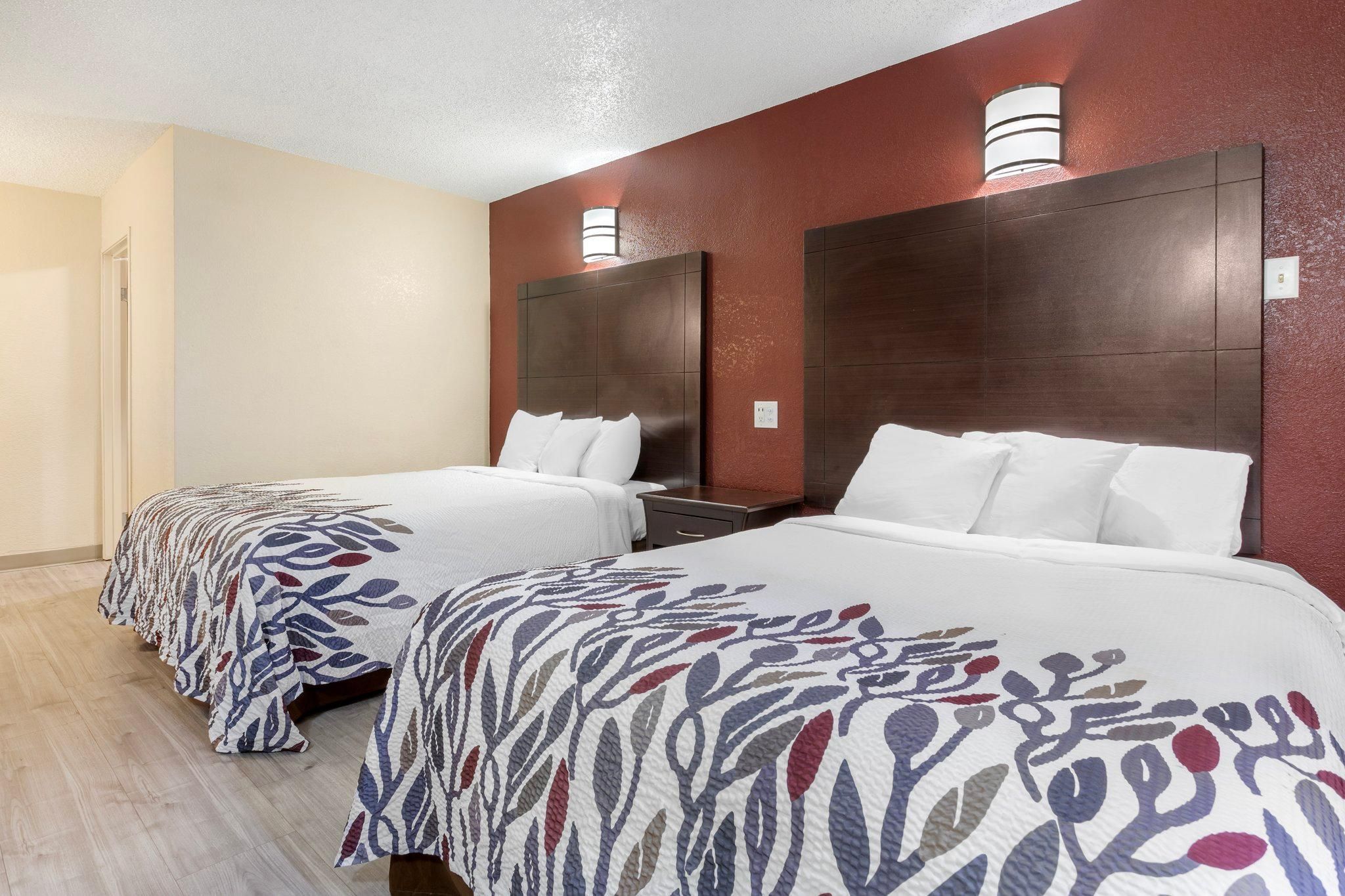Red Roof Inn La Marque Superior 2 Queen Beds Smoking 2