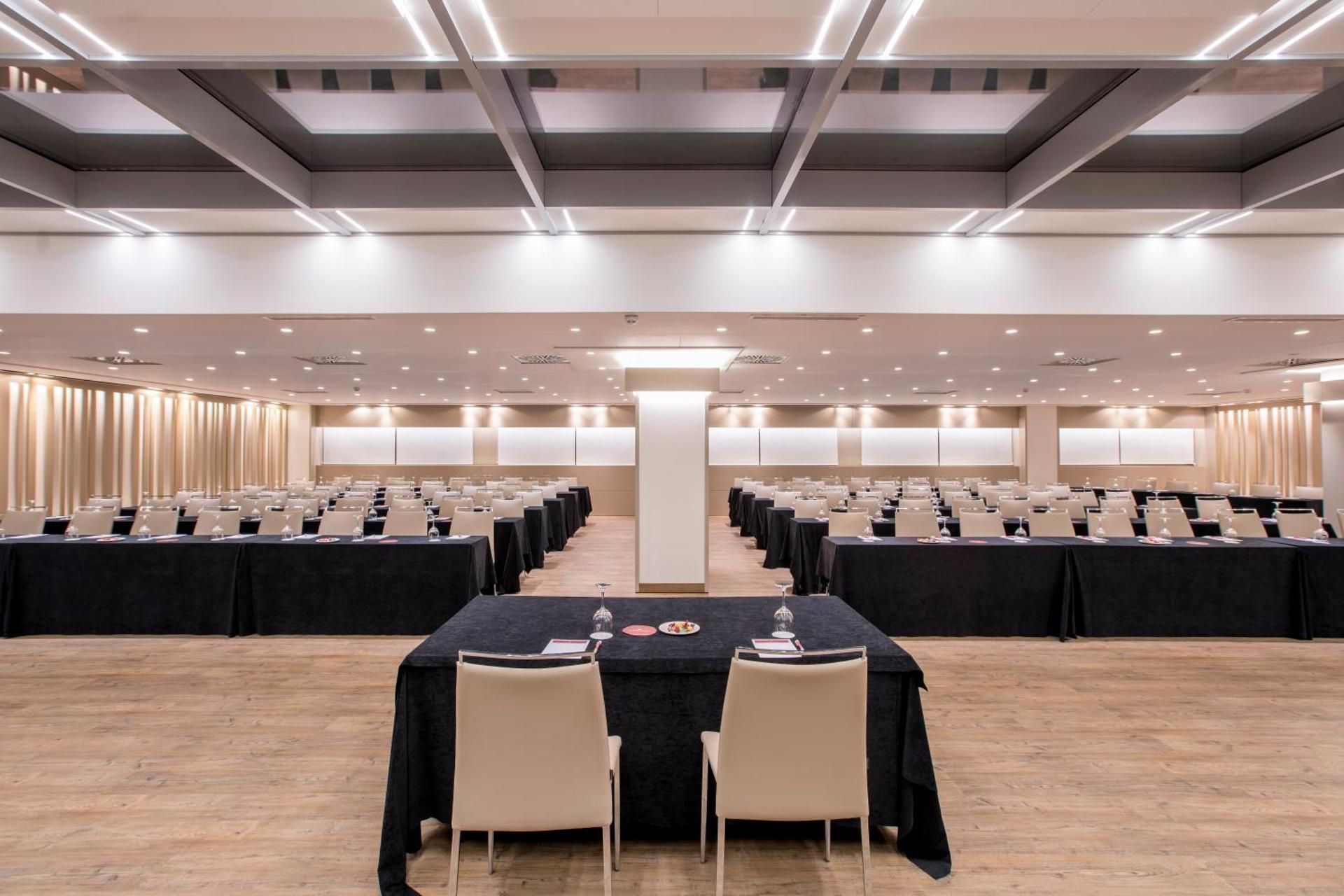 meeting room / ballrooms