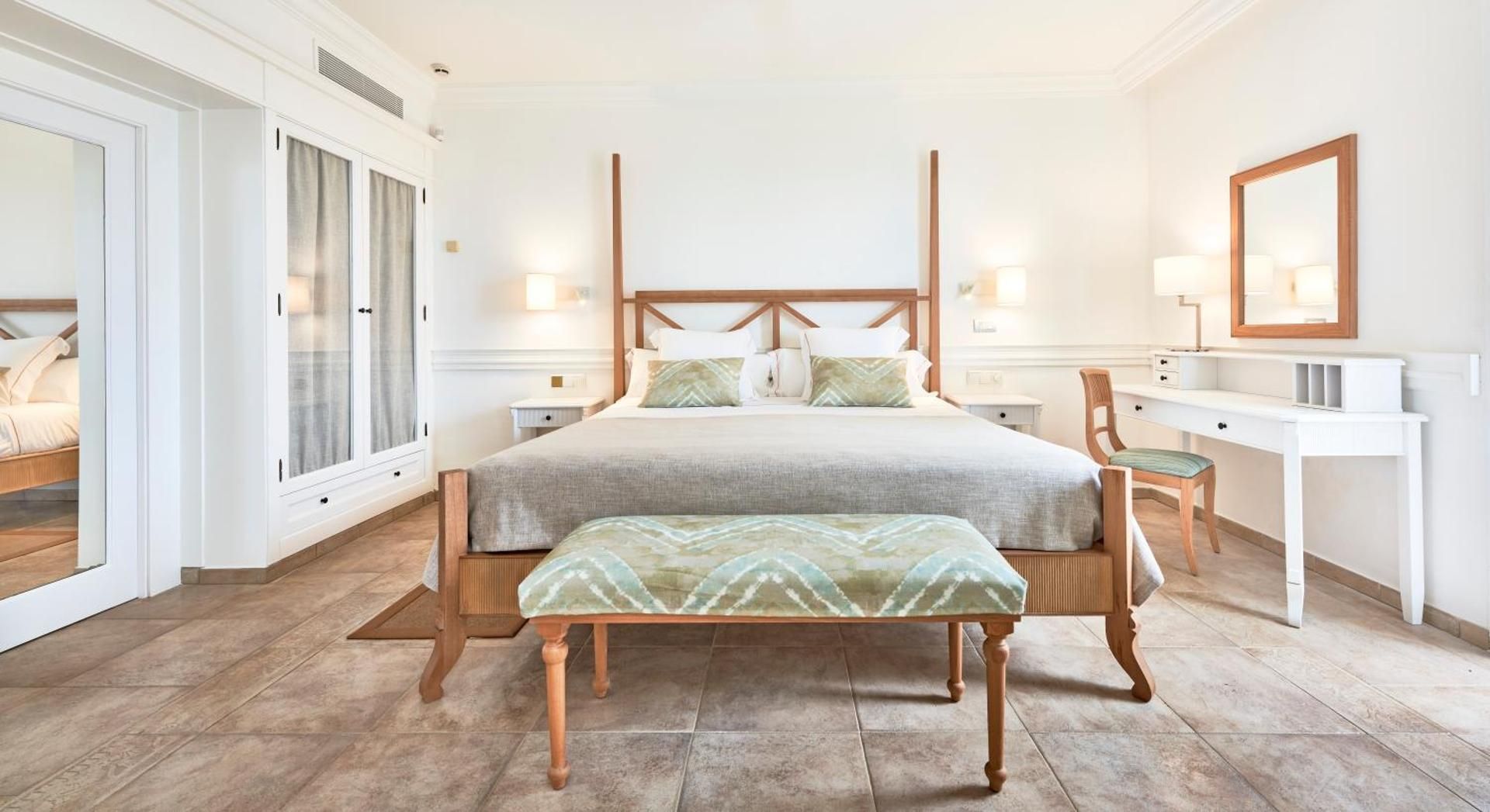 Prestige Suite with Sea View