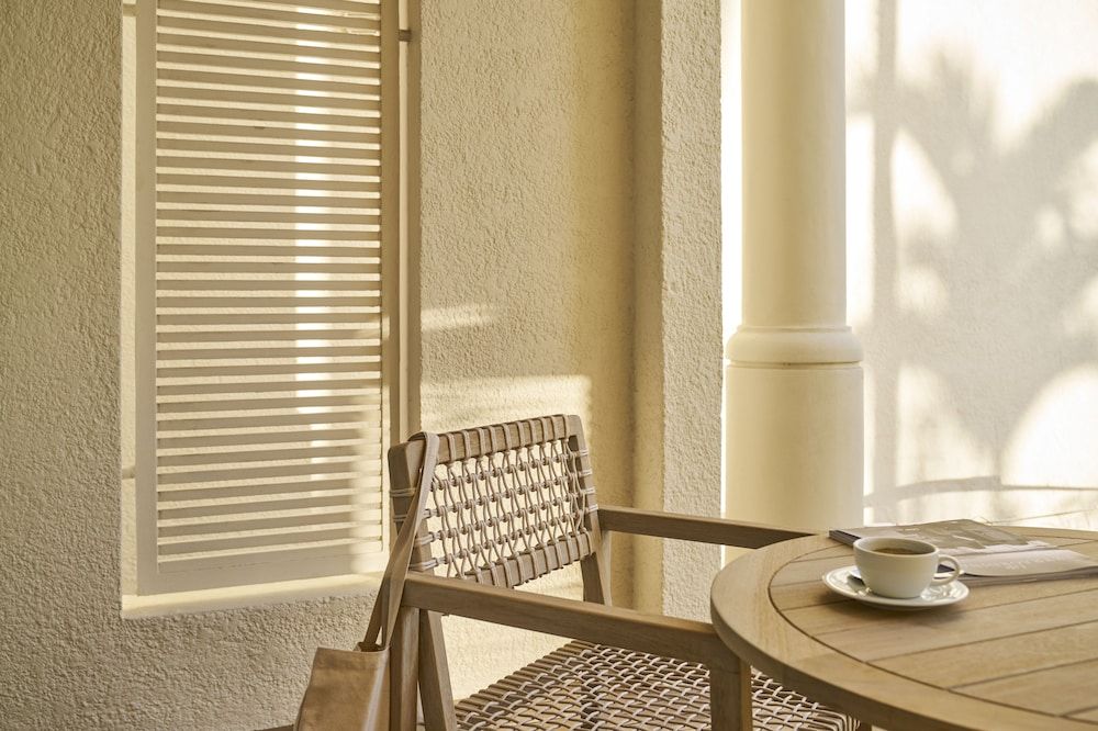 LUX Belle Mare Junior Suite, 1 King Bed, Pool View (60sqm) 7