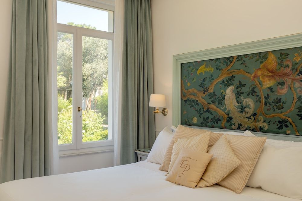Luxury Villa Excelsior Parco Classic Double Room, Garden View 2