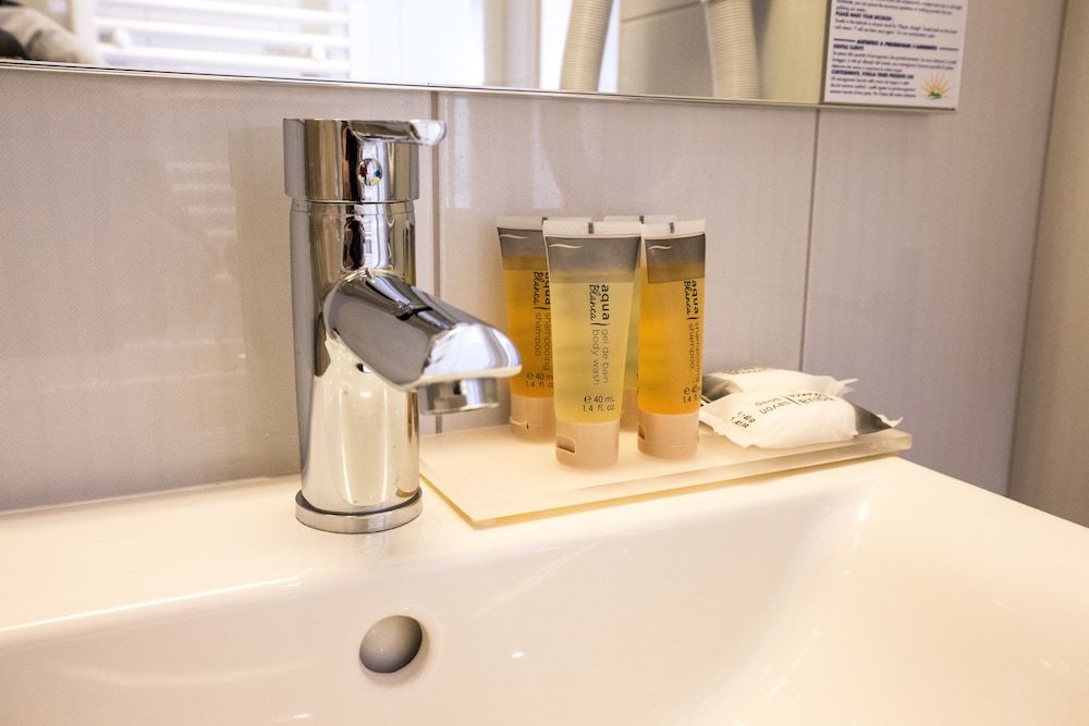 SOWELL HÔTELS Le Parc & SPA Superior Twin Room, Resort View 13