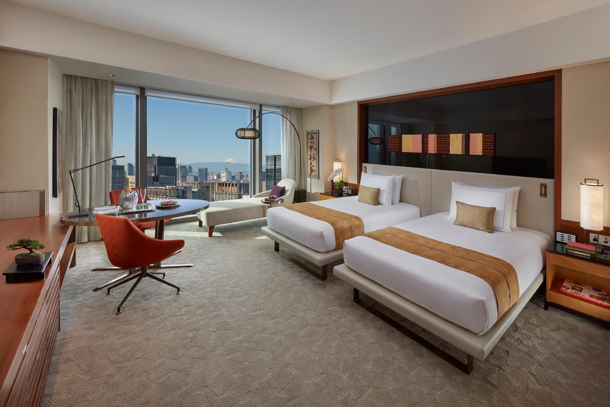 undefined Mandarin Oriental, Tokyo 9
