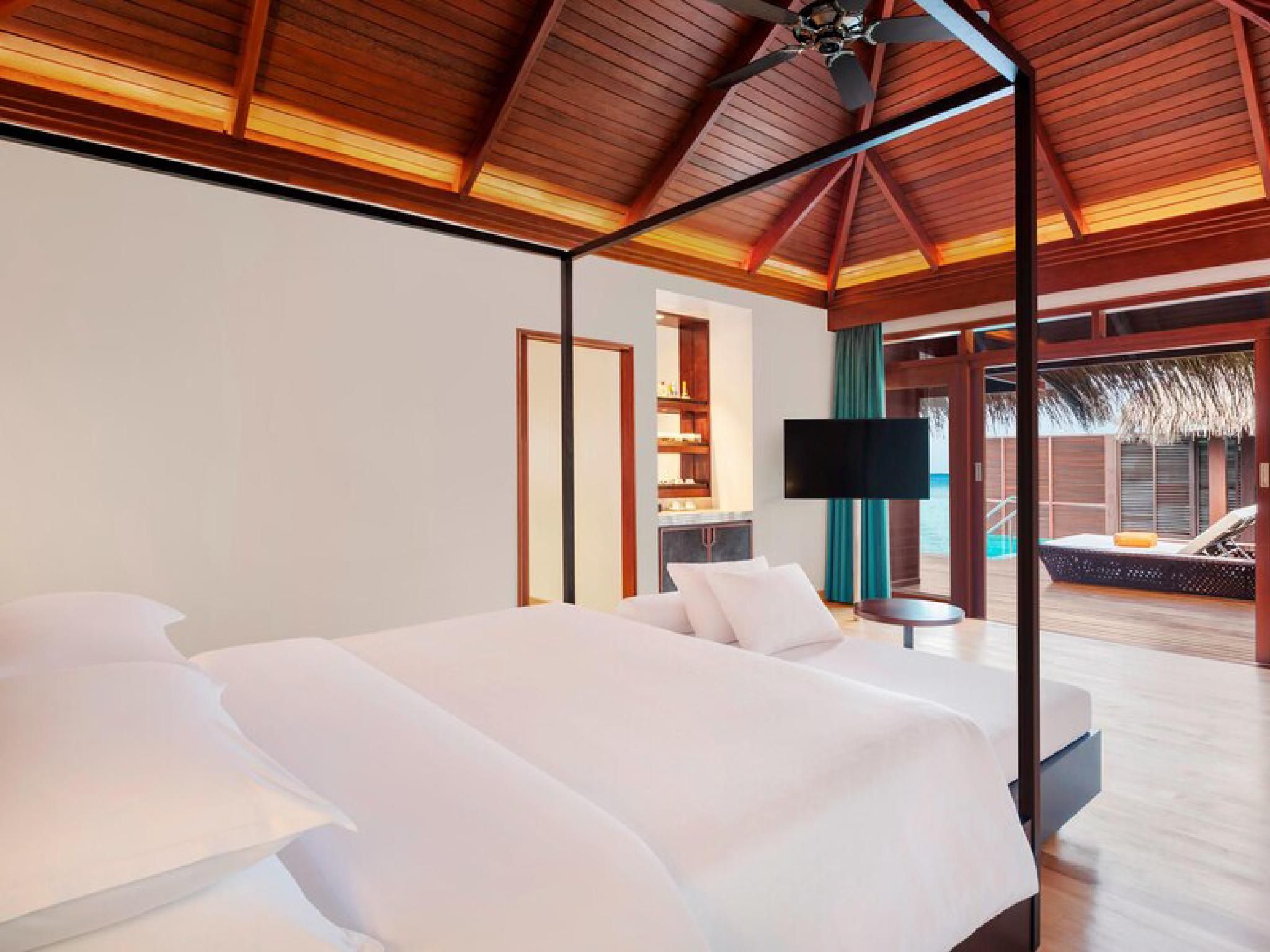 Water Villa, Villa, 1 King, Ocean view, Plunge pool