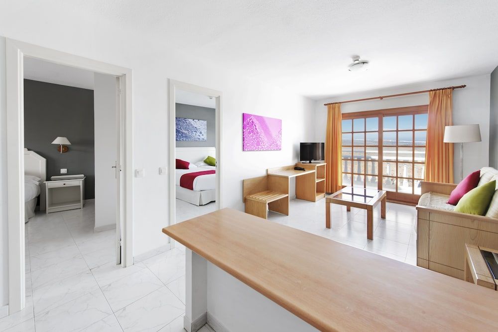 Apartment, 2 Bedrooms, Sea View (3 adults and 1 child)