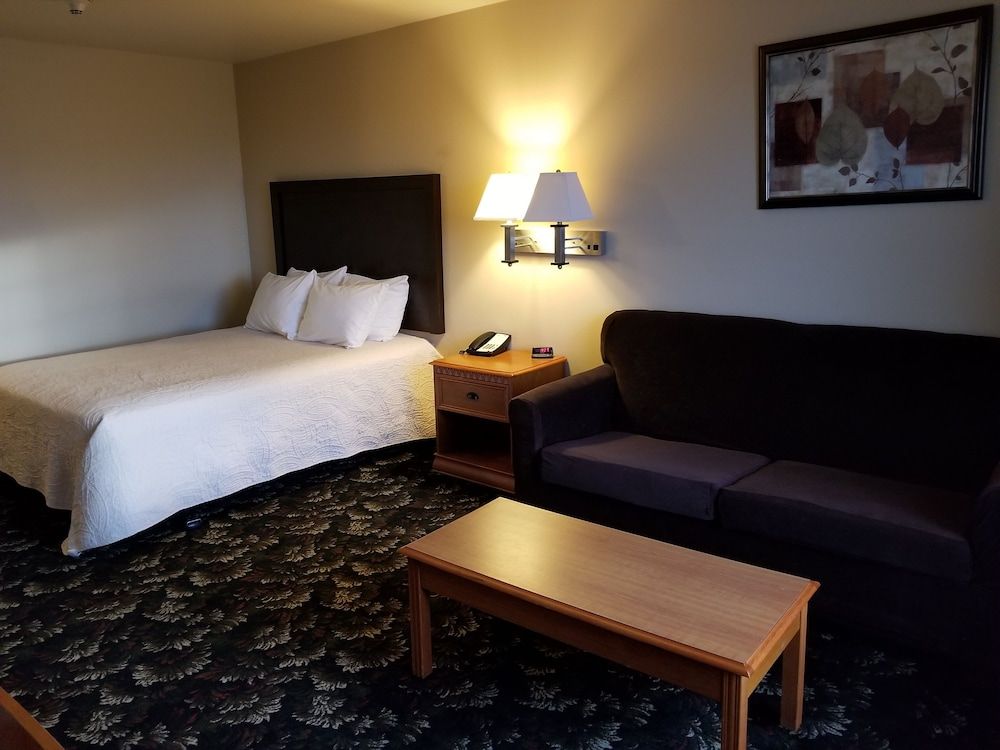 Grand View Inn & Suites Standard Room, 1 Queen Bed 3