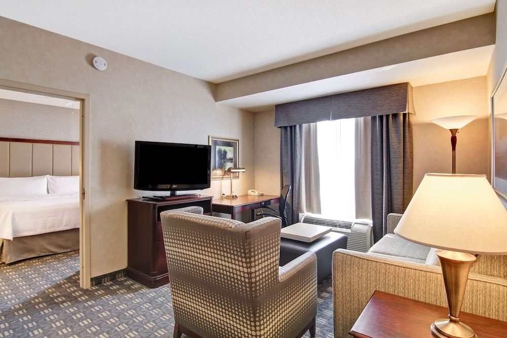 undefined Homewood Suites by Hilton Toronto Oakville 4