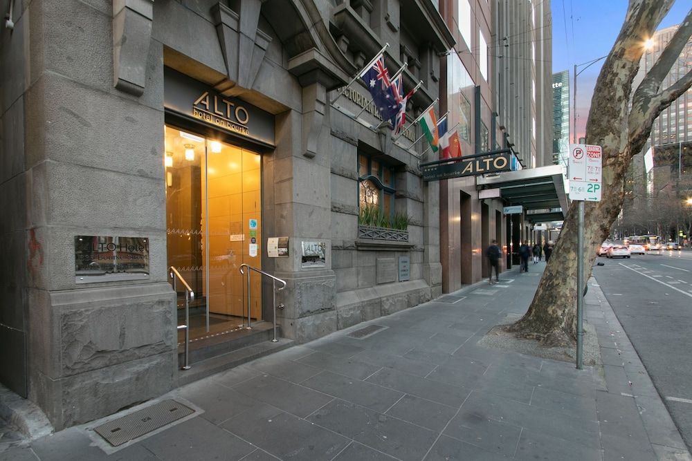 undefined Alto Hotel on Bourke 5
