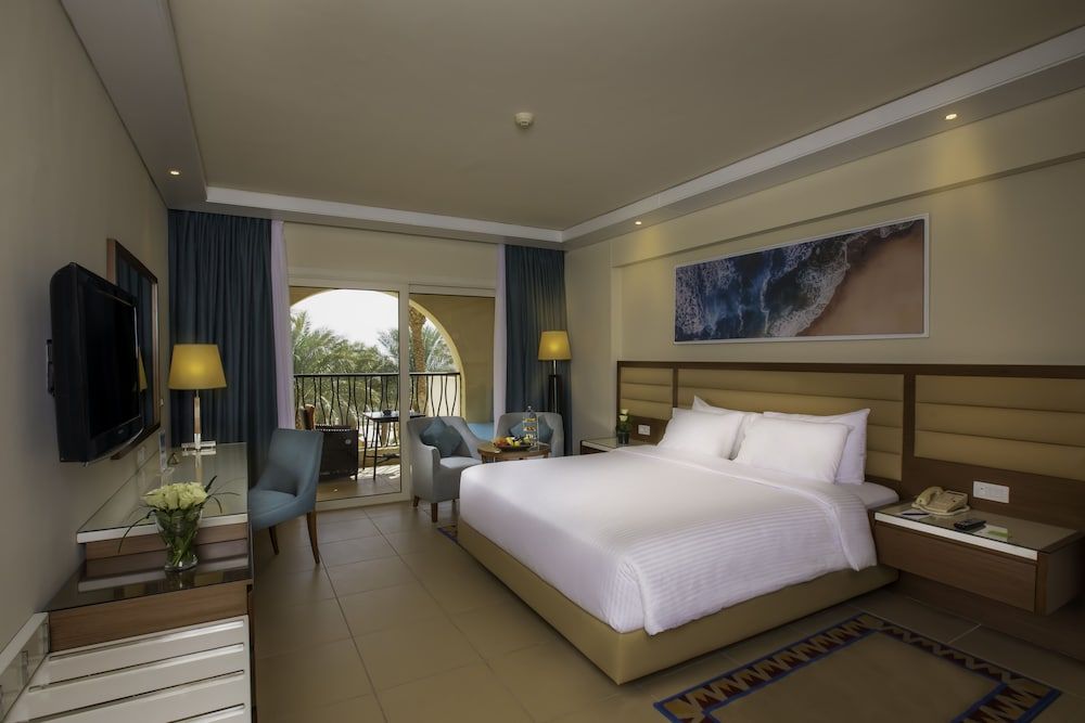 undefined Grand Rotana Resort & Spa 2