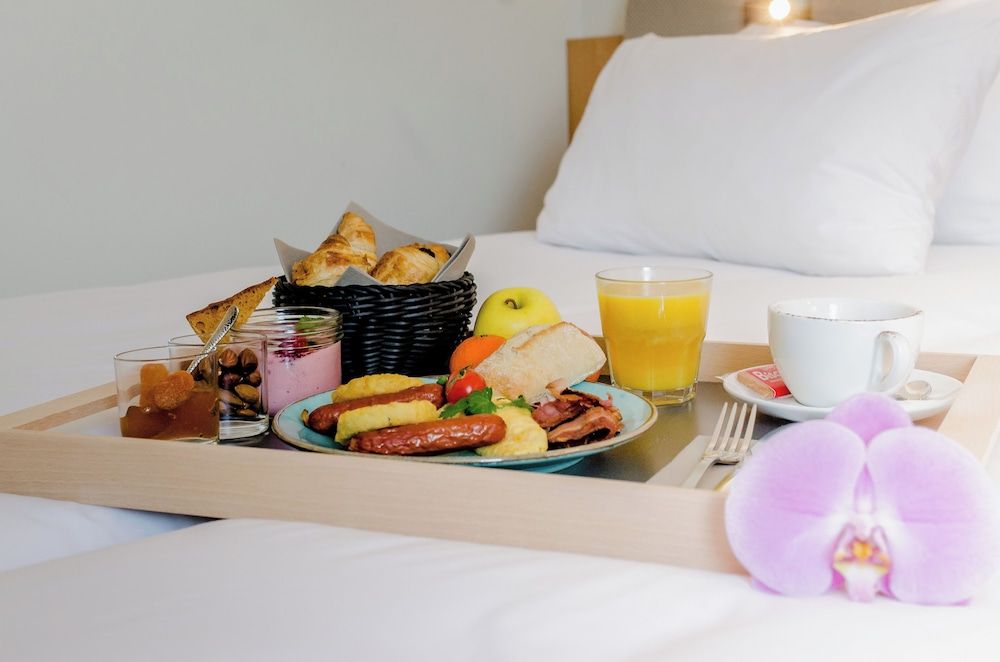 Golden Tulip Villepinte Roissy Parc des Expositions Comfort Room, 2 Twin Beds 2