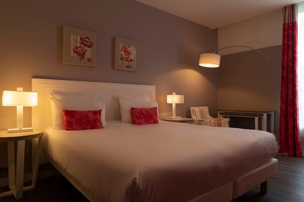 The Originals Boutique, Hôtel Le Londres, Saumur Superior Double or Twin Room 6