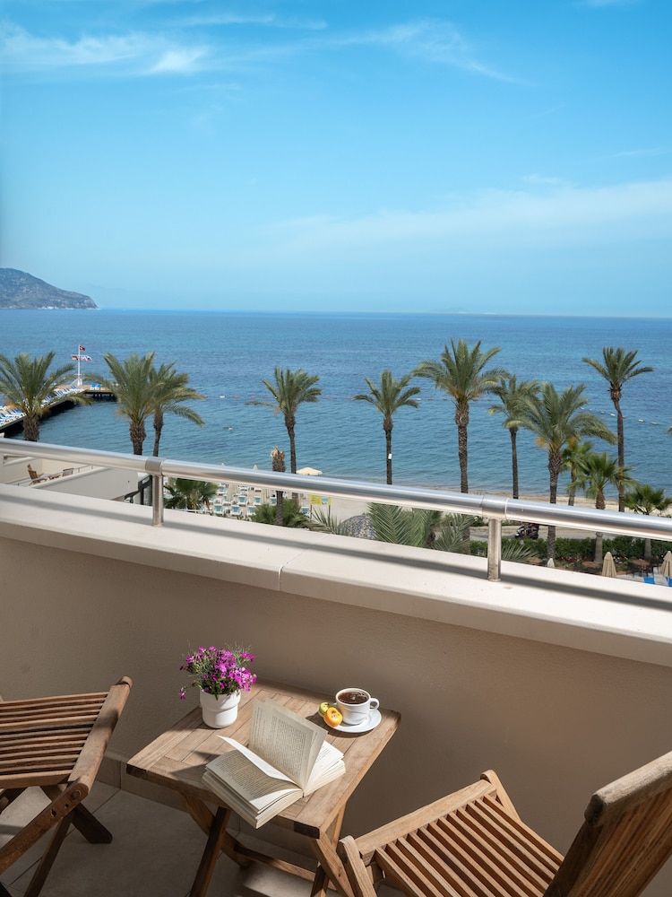 Arin Resort Bodrum Standard Room, Sea View 8