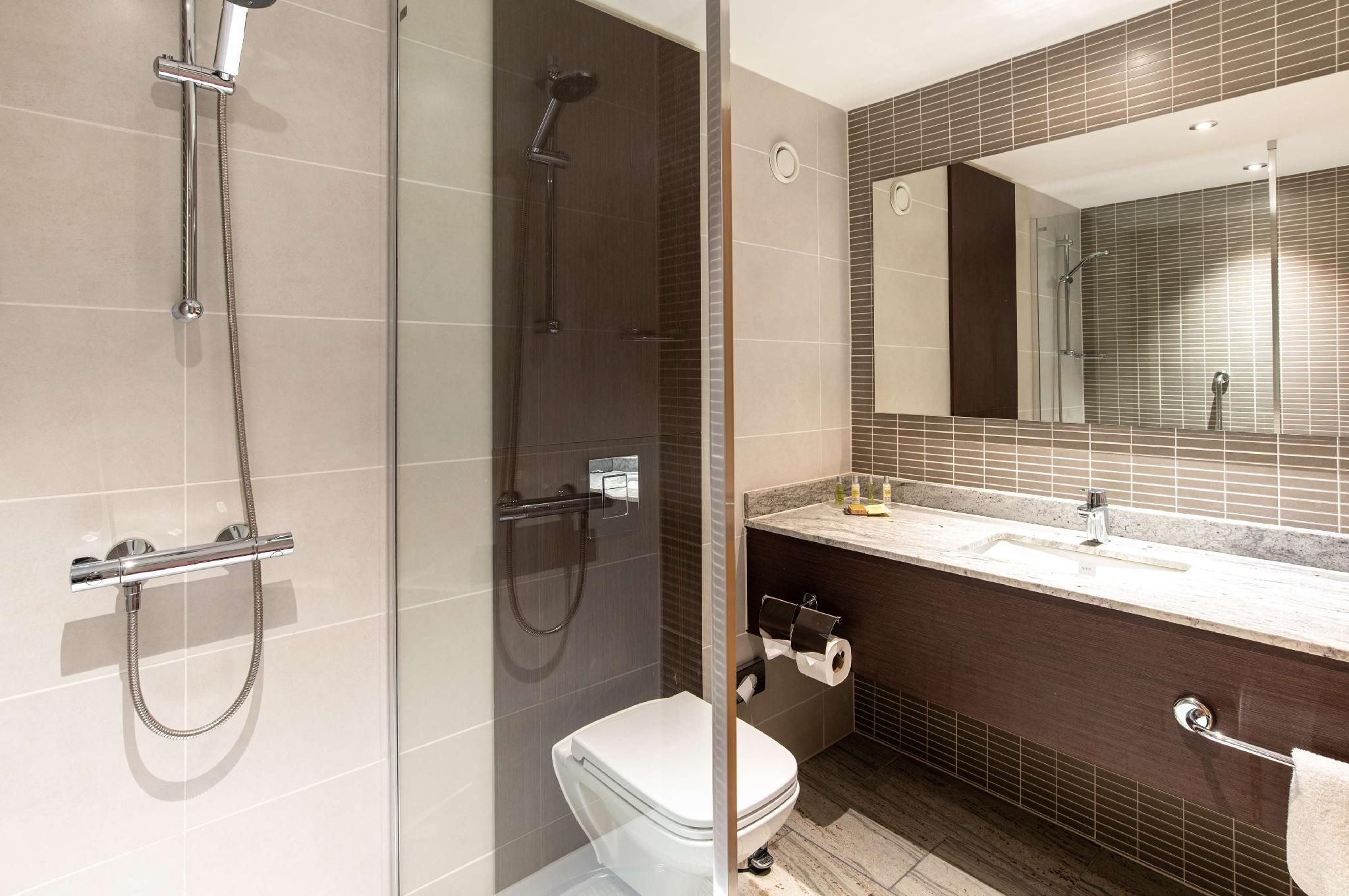 Double Guest Room