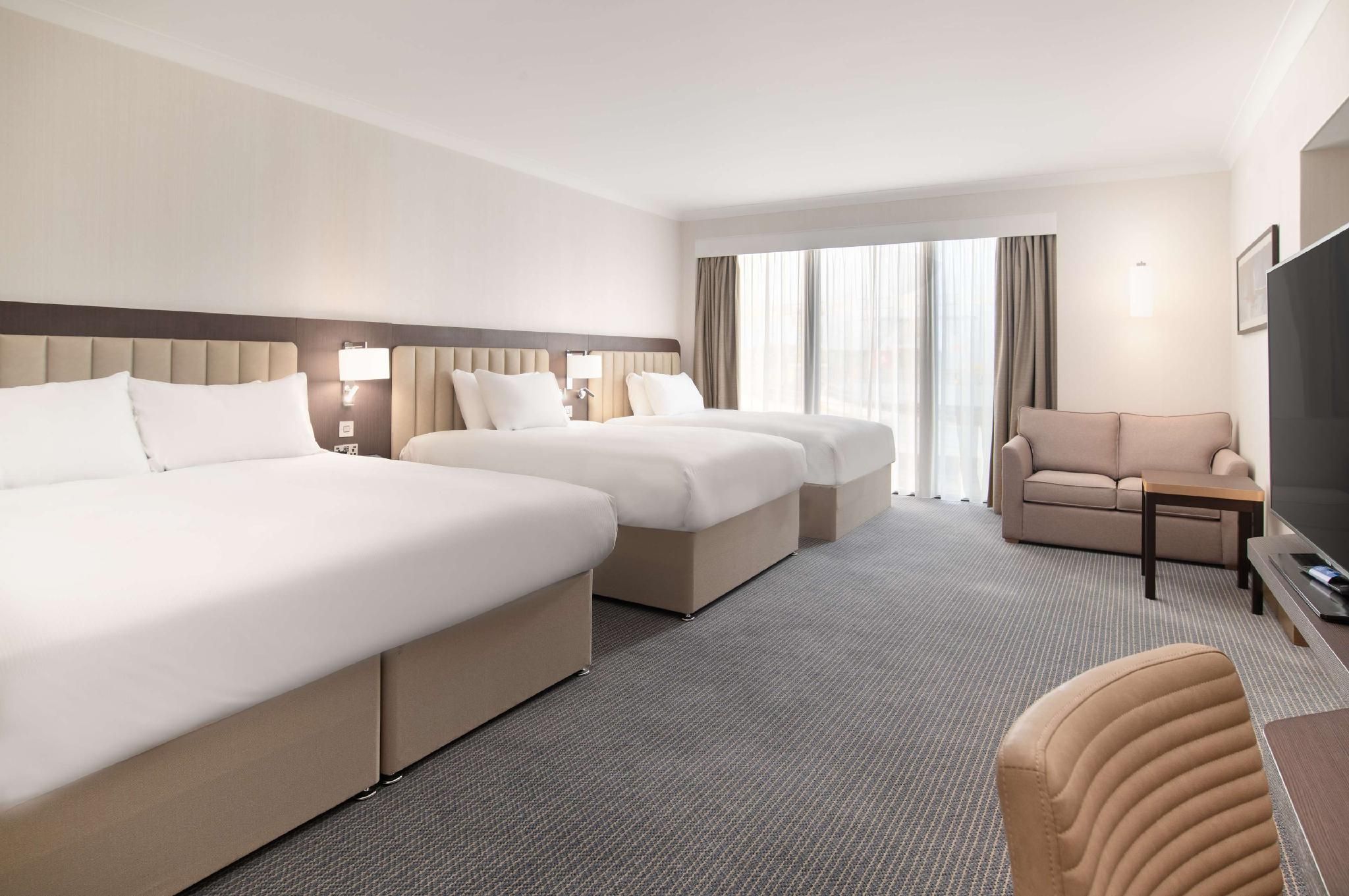 1 double and 2 single beds