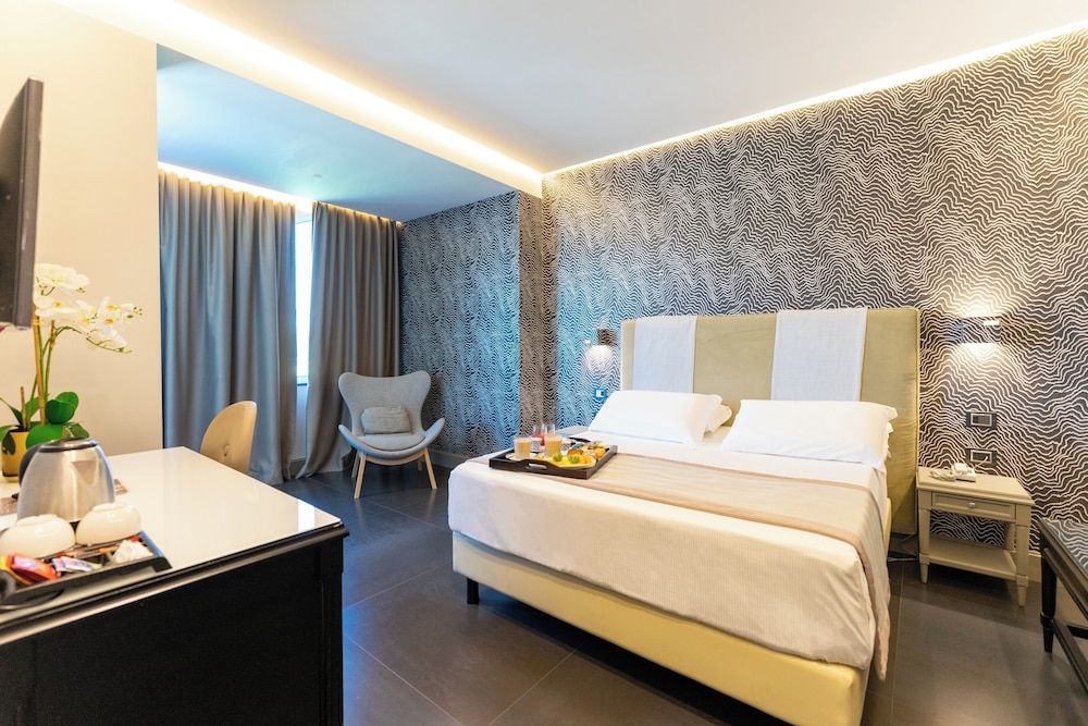 Hotel Il Gabbiano Deluxe Suite, Hot Tub, Sea View 5