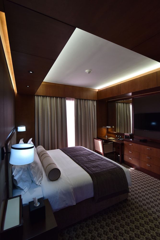 Ayla Grand Hotel Classic Room, 1 King Bed 2