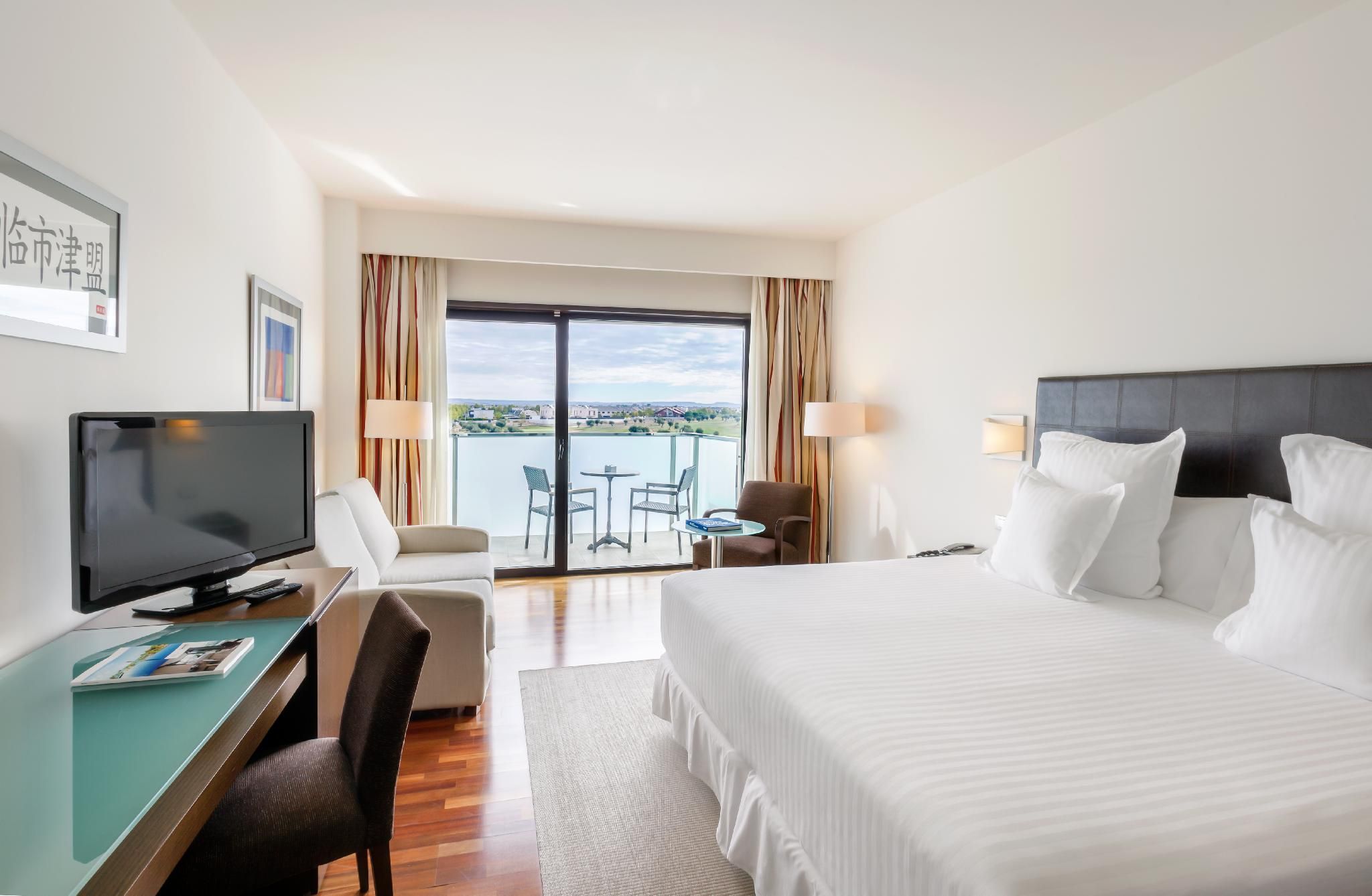 Occidental Aranjuez Superior with Extra Bed