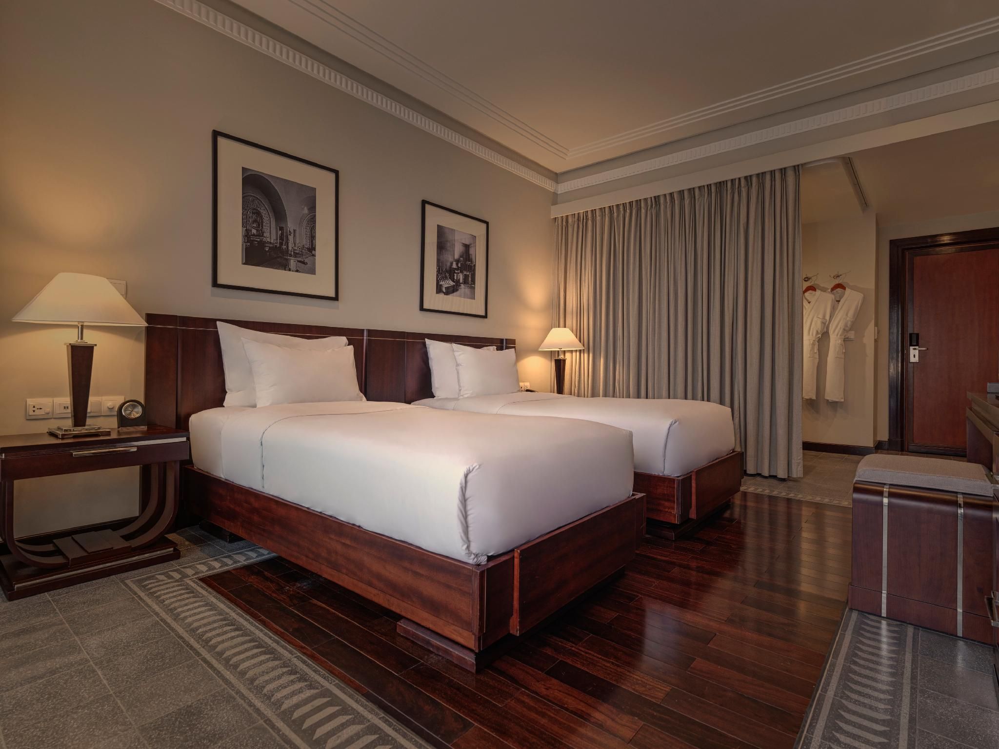 Superior Garden View Twin Room