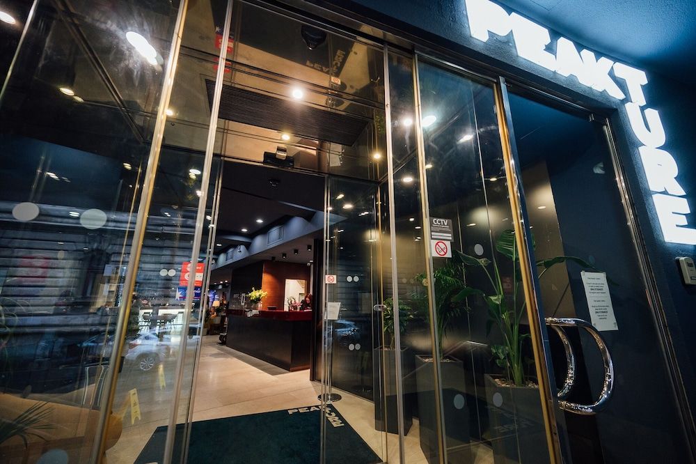 undefined PeakTure Hotel Bucharest 2