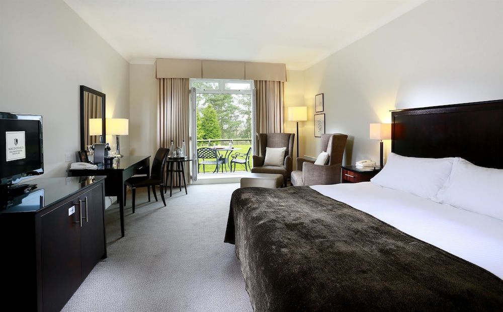 Macdonald Hill Valley Hotel, Golf and Spa Superior Room, 1 King Bed (Deluxe King) 2