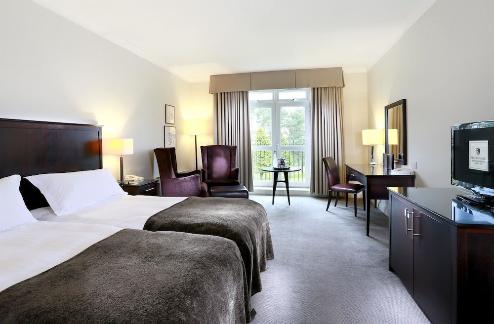 Macdonald Hill Valley Hotel, Golf and Spa Standard Room, 2 Twin Beds (Standard Twin) 5