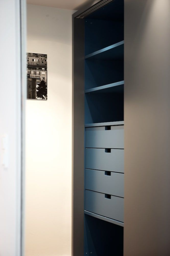 Periscope Hotel Superior Room 7