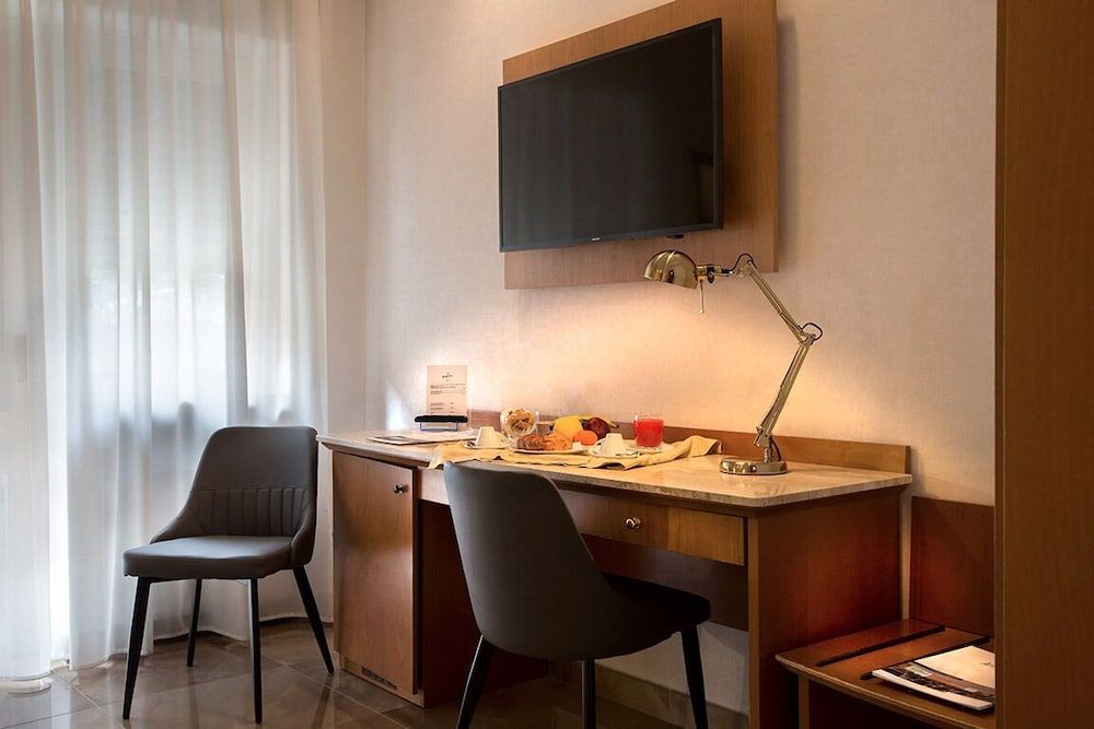 American Hotel Superior Double Room 26